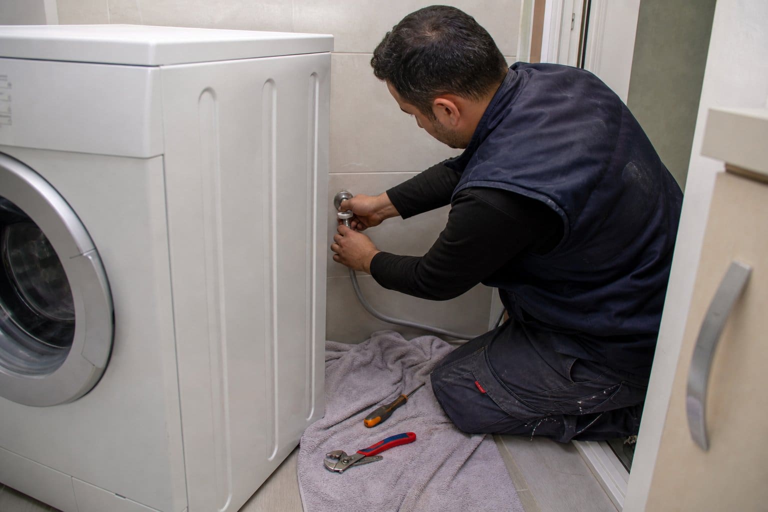 Ceyhan gider ve lavabo kontrolü